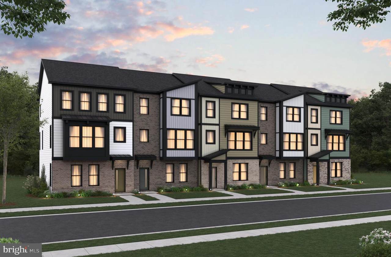 1811 Constellation Drive - Photo 1