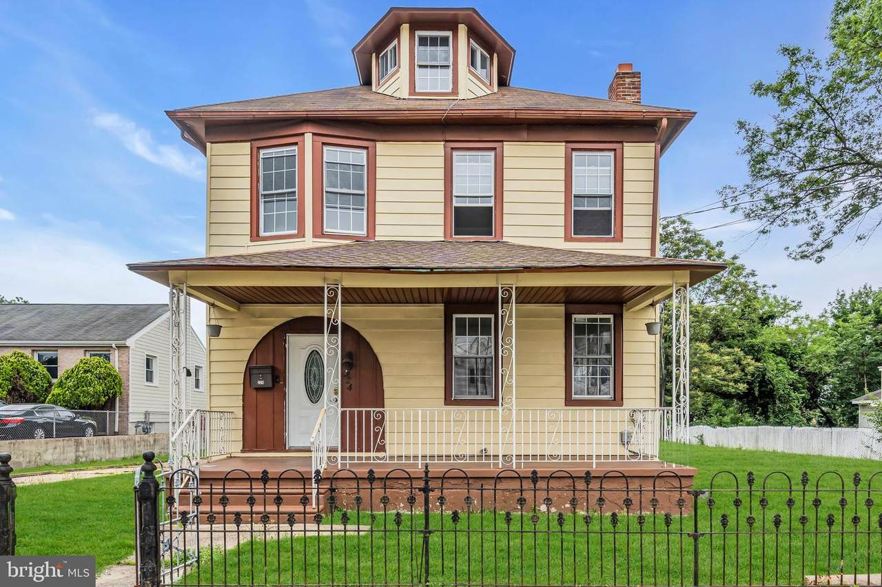 224 Washington Street - Photo 1