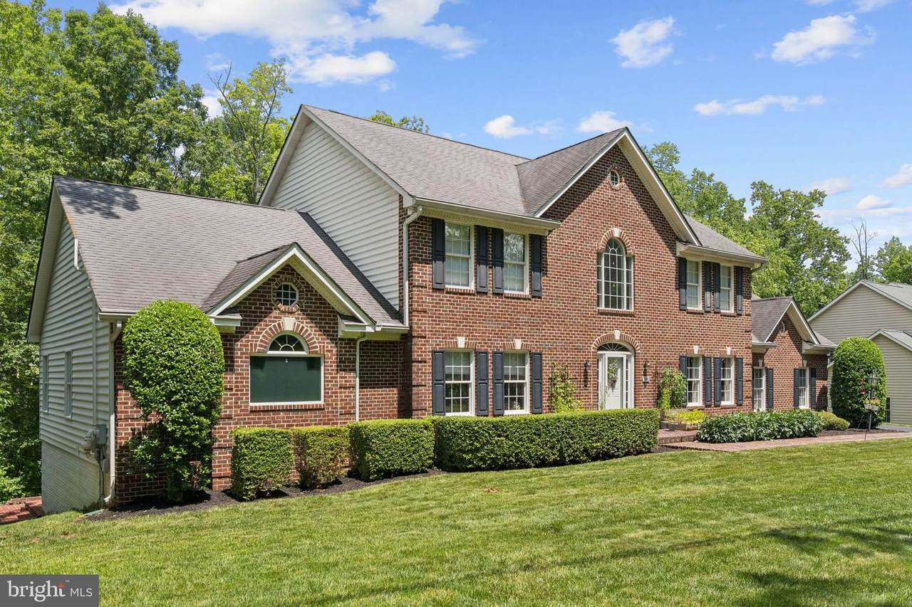 7802 Creekside View Lane - Photo 1