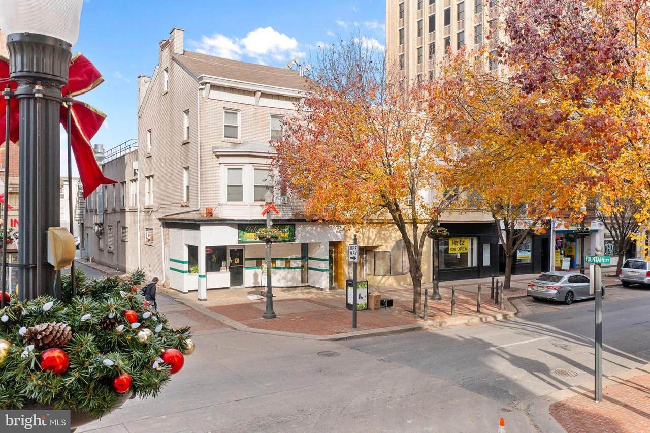 915 Hamilton Street - Photo 1