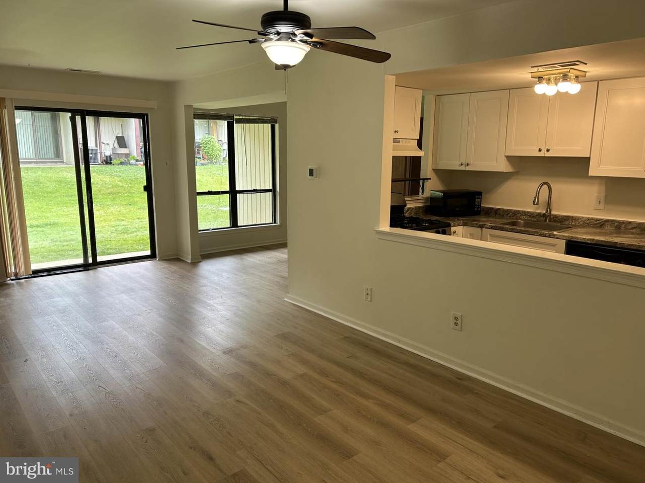 1825 Bridgetown Pike - Photo 1