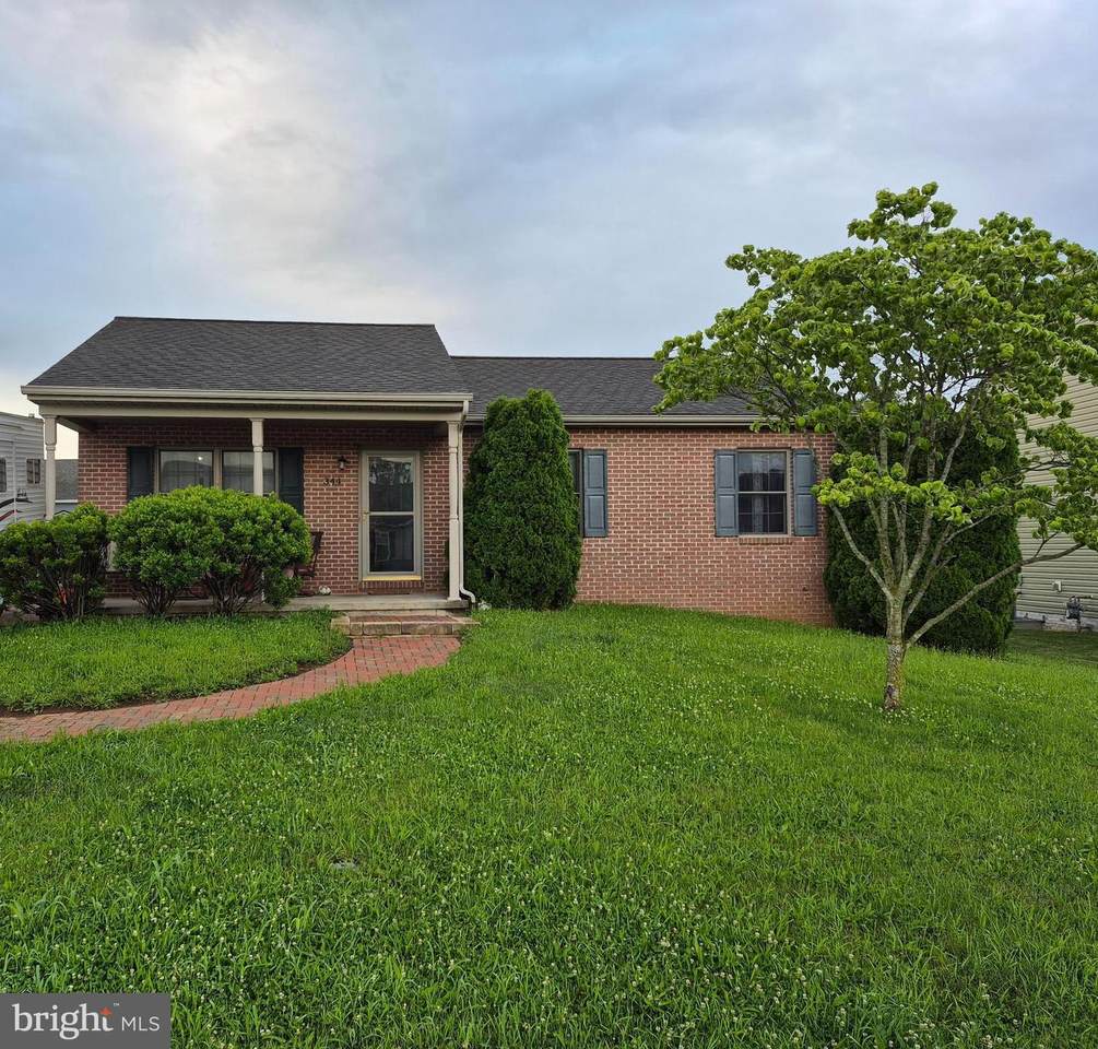 344 Dayspring Lane - Photo 1