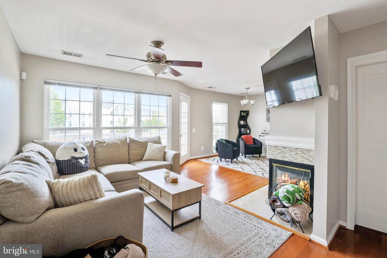 9230 Cardinal Forest Lane - Photo 1