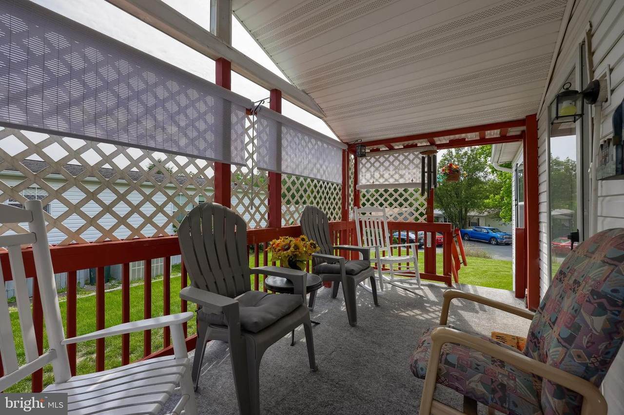 107 Oriole Court - Photo 1