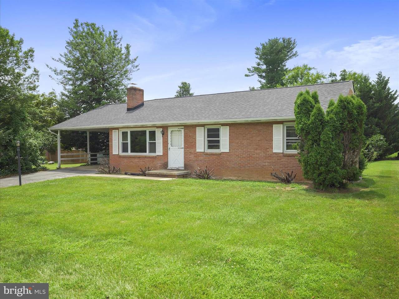 9706 Chapelwood Lane - Photo 1