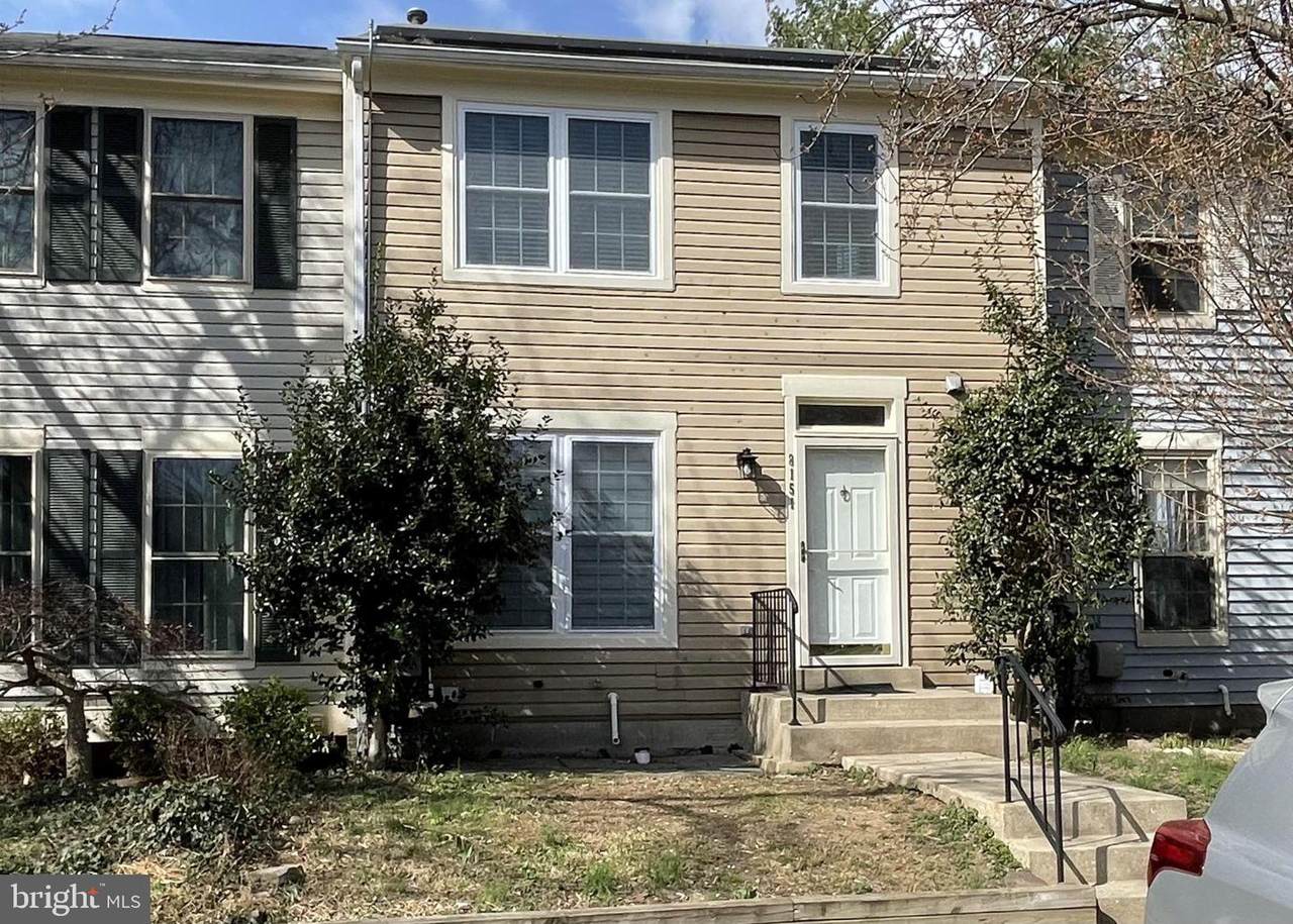 8151 Crabapple Lane - Photo 1