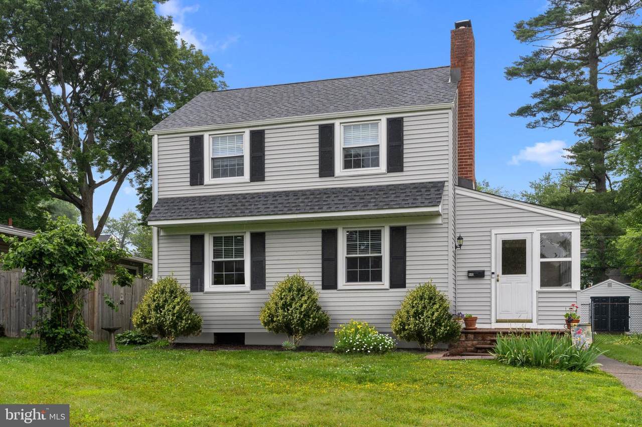 440 Magnolia Drive - Photo 1