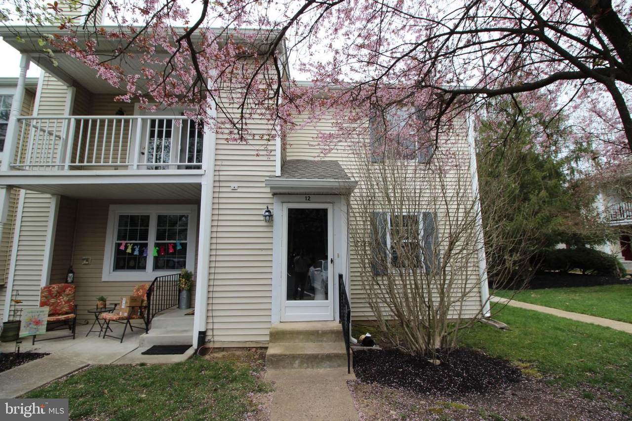 12 Belmont Station - Photo 1