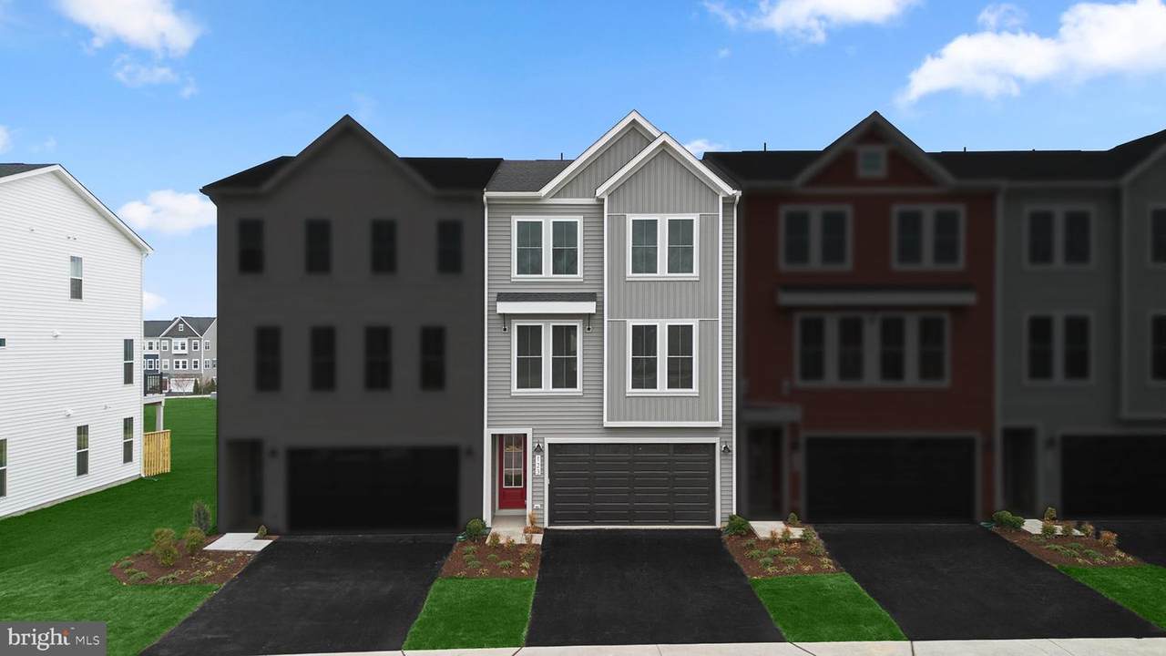 123 Galaxy Place - Photo 1