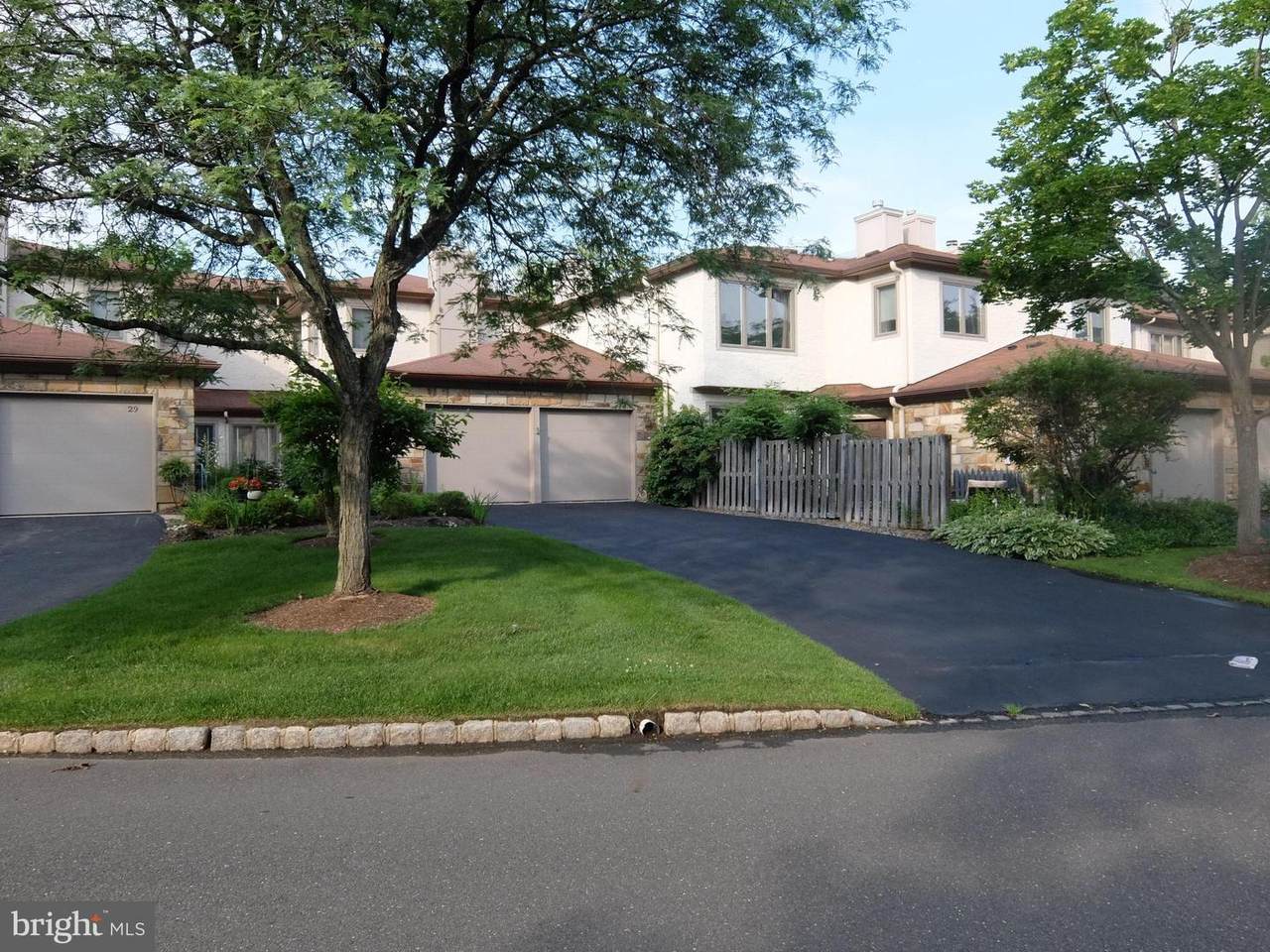 27 Woodmont - Photo 1