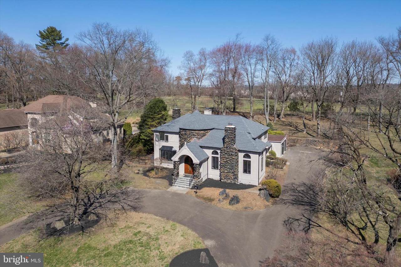 4127 Presidential Drive - Photo 1