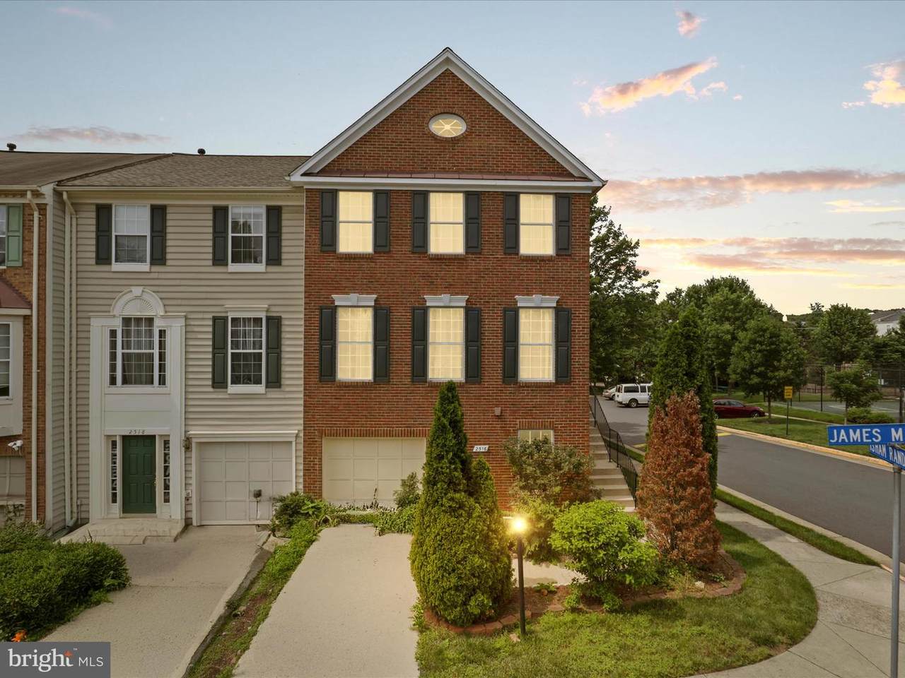 2516 James Maury Drive - Photo 1