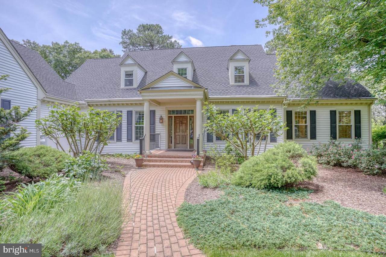 6 Blue Heron Drive - Photo 1
