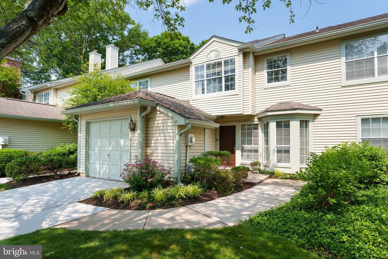 14 Kensington Court - Photo 1