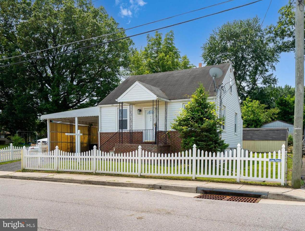 355 Montrose Avenue - Photo 1