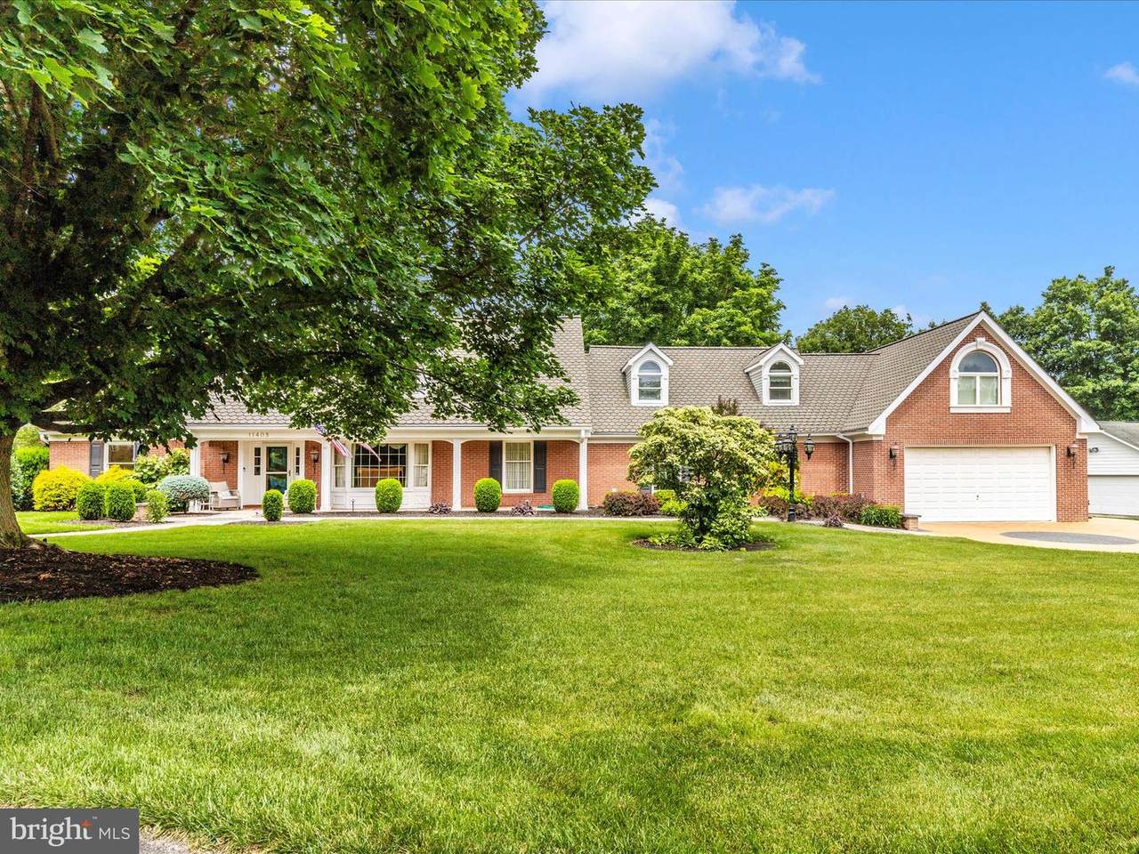 11405 Pine Hill Drive - Photo 1