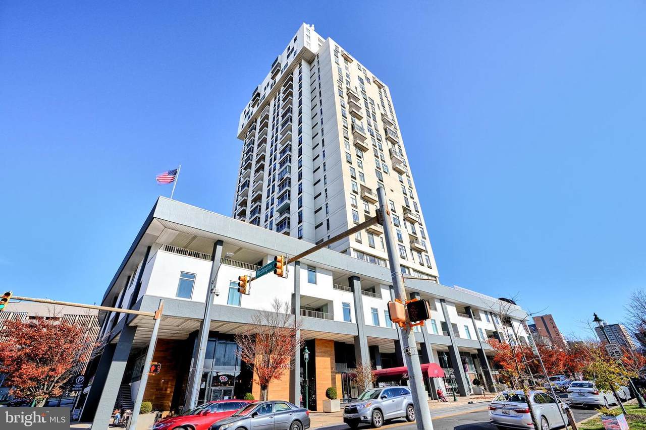 28 Allegheny Avenue - Photo 1