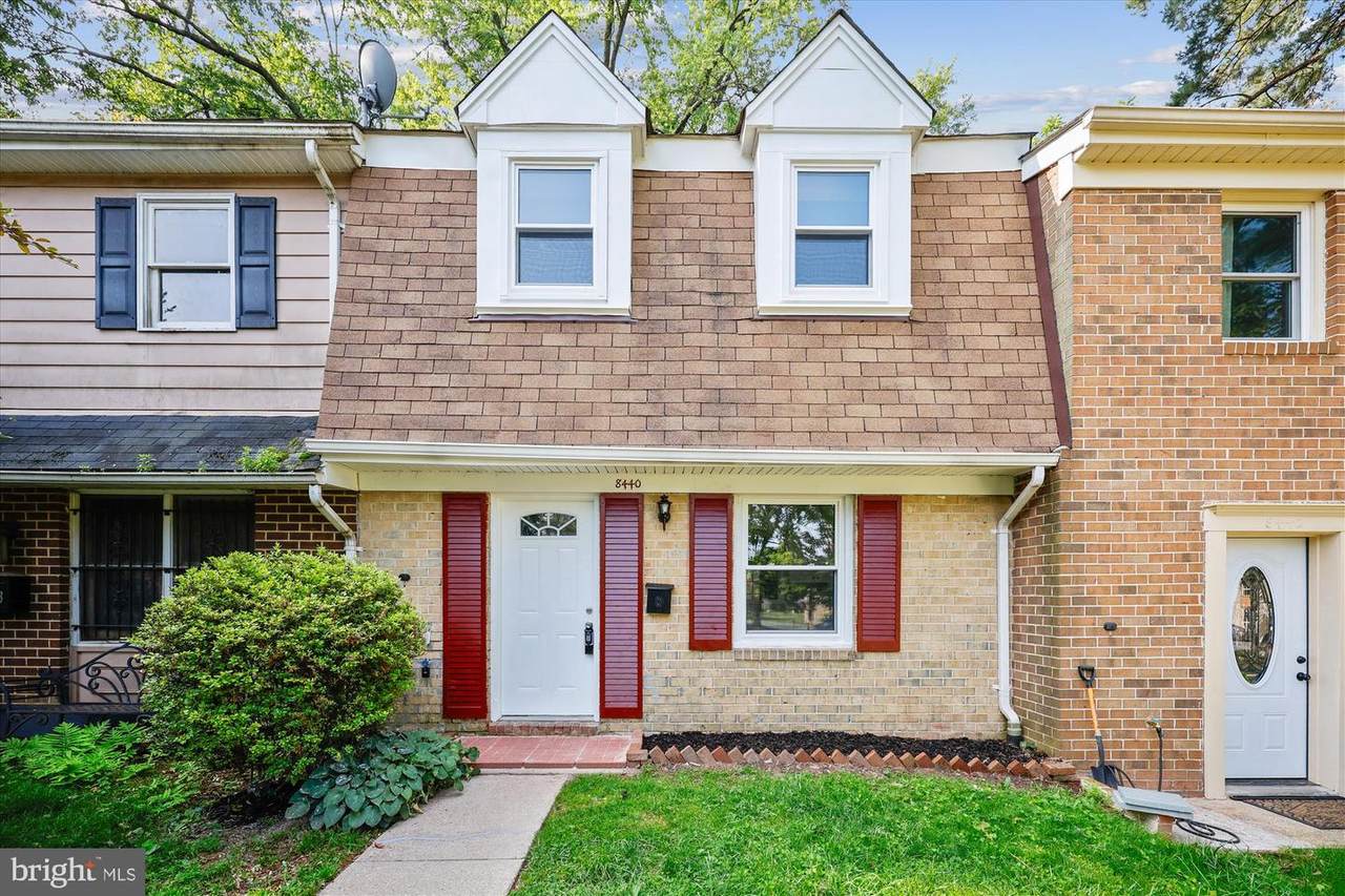 8440 Towne Crest Court - Photo 1