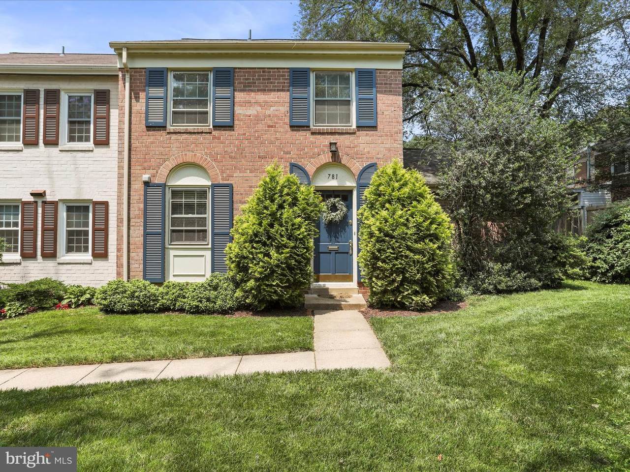 781 Azalea Drive - Photo 1