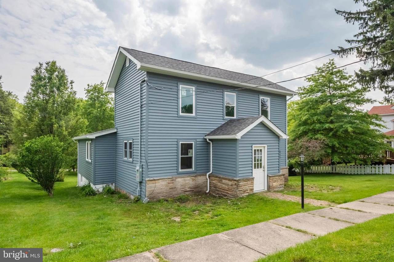 511 Green Street - Photo 1