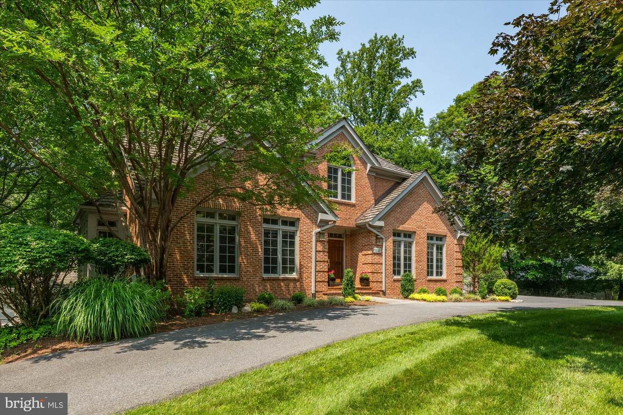9600 Eagle Ridge Drive - Photo 1