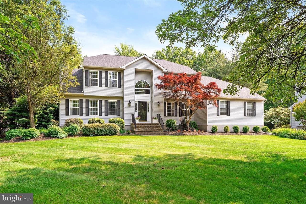 28 Arnold Lane - Photo 1