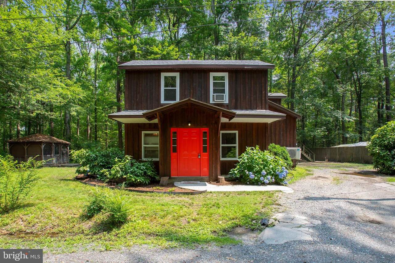63 Pioneer Trail - Photo 1