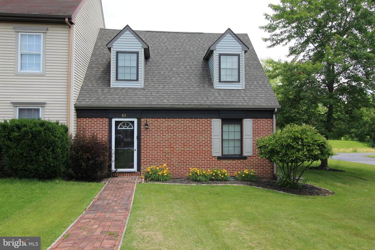 63 Carriage House Drive - Photo 1