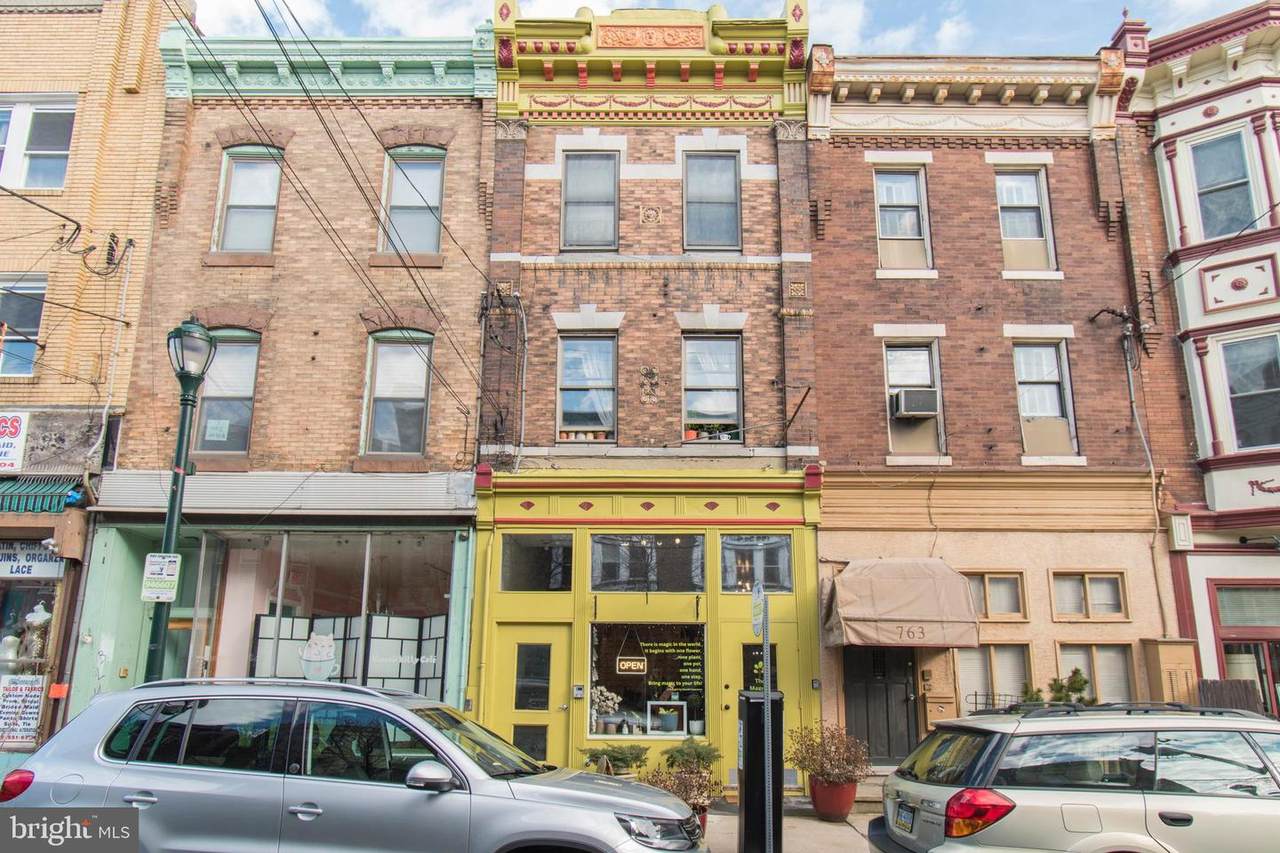 761 4TH Street - Photo 1