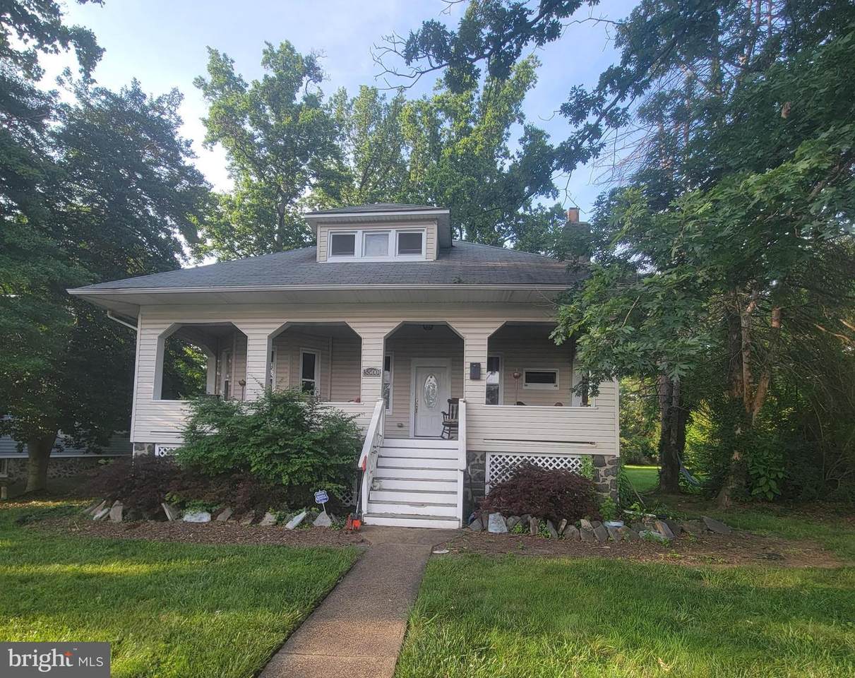 5500 Stonington Avenue - Photo 1