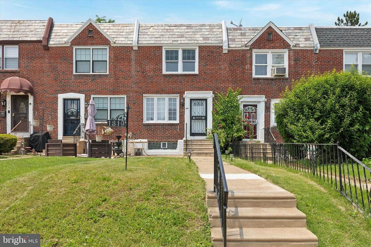 1319 Vernon Road - Photo 1