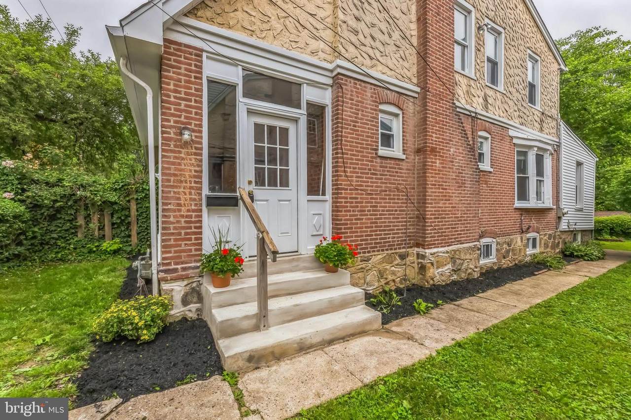 10 Jefferson Street - Photo 1