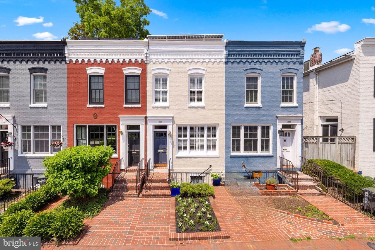 1824 35TH Street - Photo 1