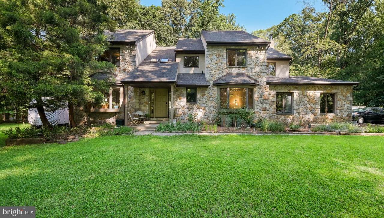 1140 Ferry Road - Photo 1