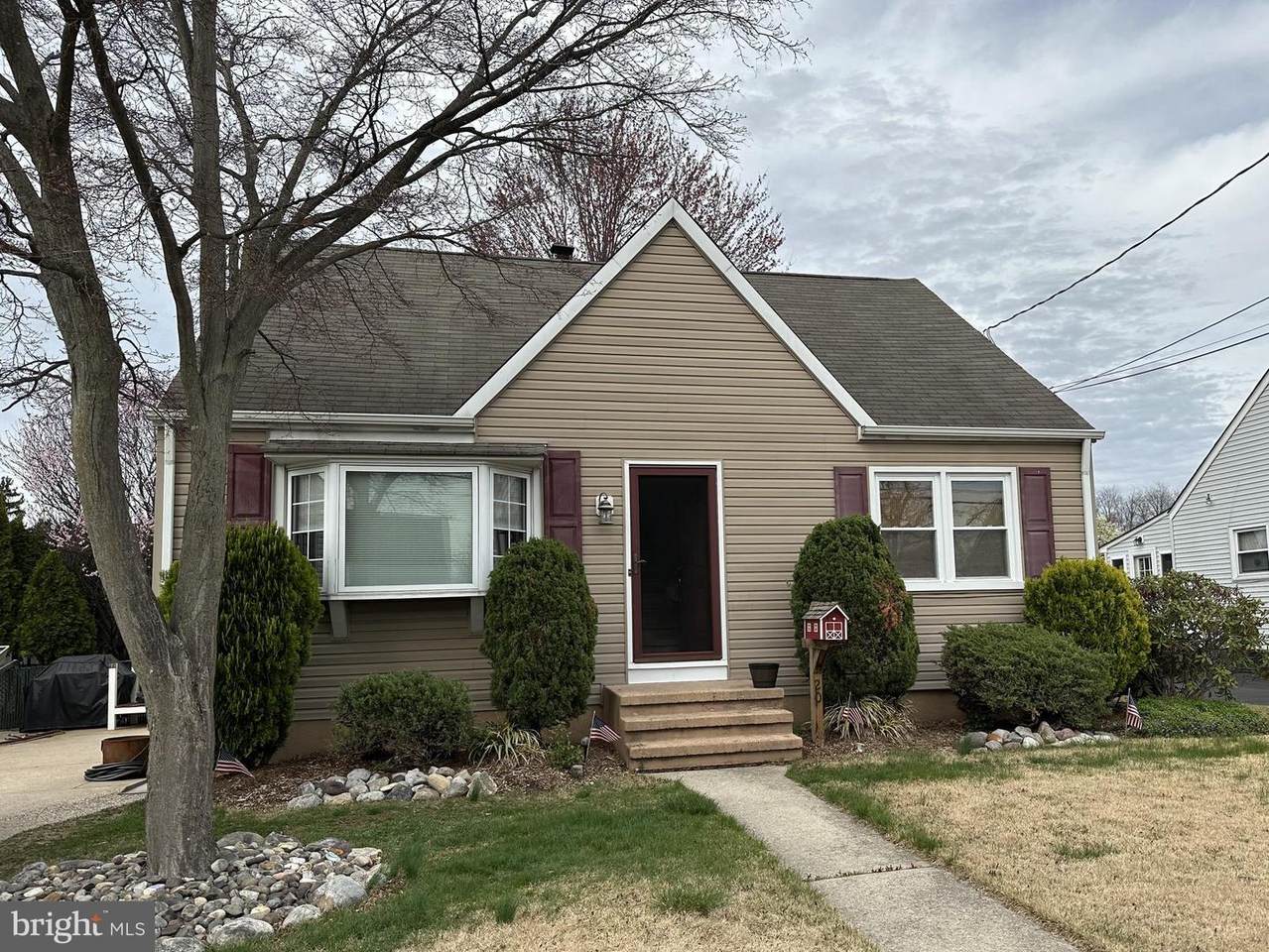 20 Dodge Drive - Photo 1