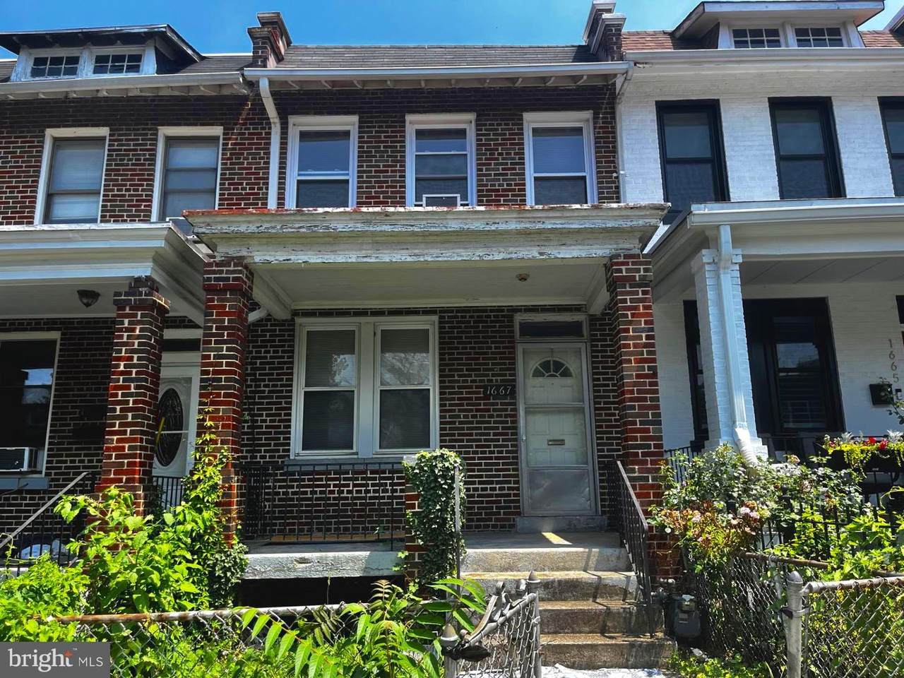 1667 Montello Avenue - Photo 1
