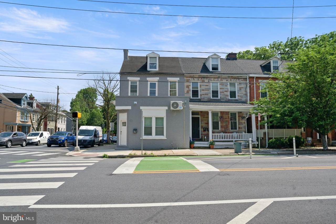 154 Lemon Street - Photo 1
