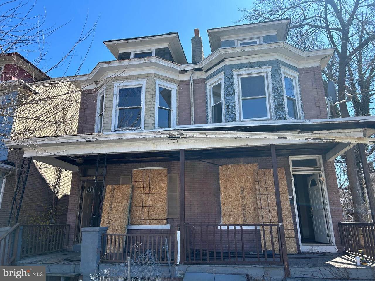 212 Highland Avenue - Photo 1