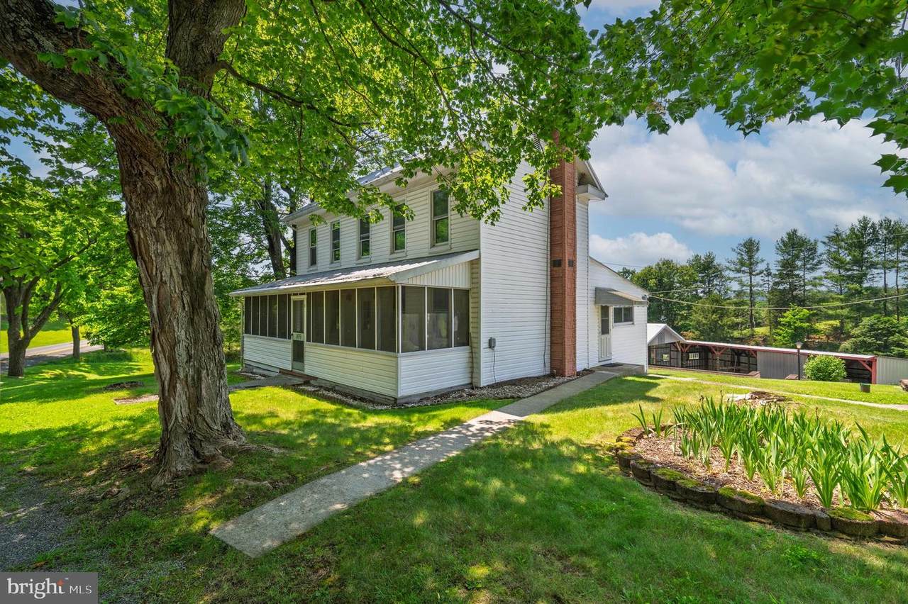 1499 Pious Ridge Road - Photo 1