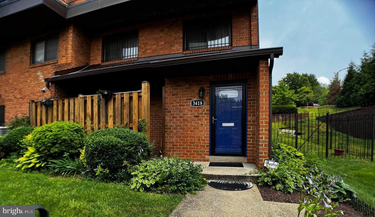 3418 Summit Court - Photo 1