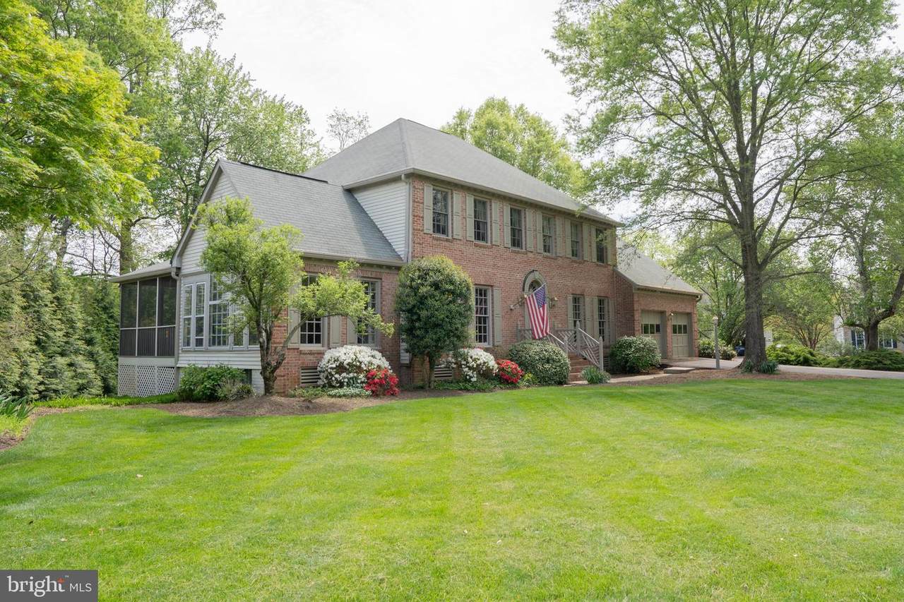 3259 Chrisland Drive - Photo 1