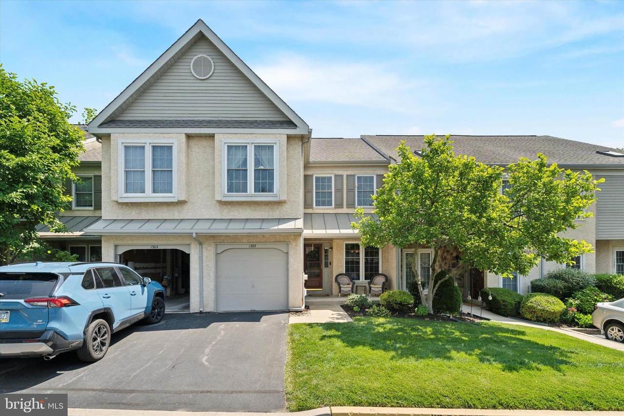1305 Halifax Court - Photo 1