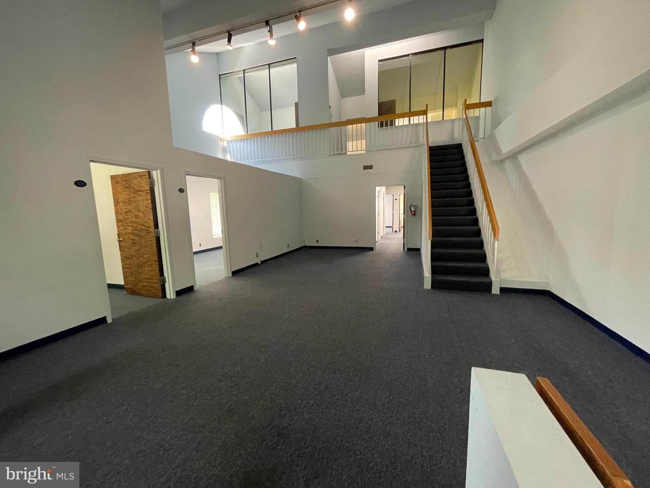 401 Jefferson Street - Photo 1