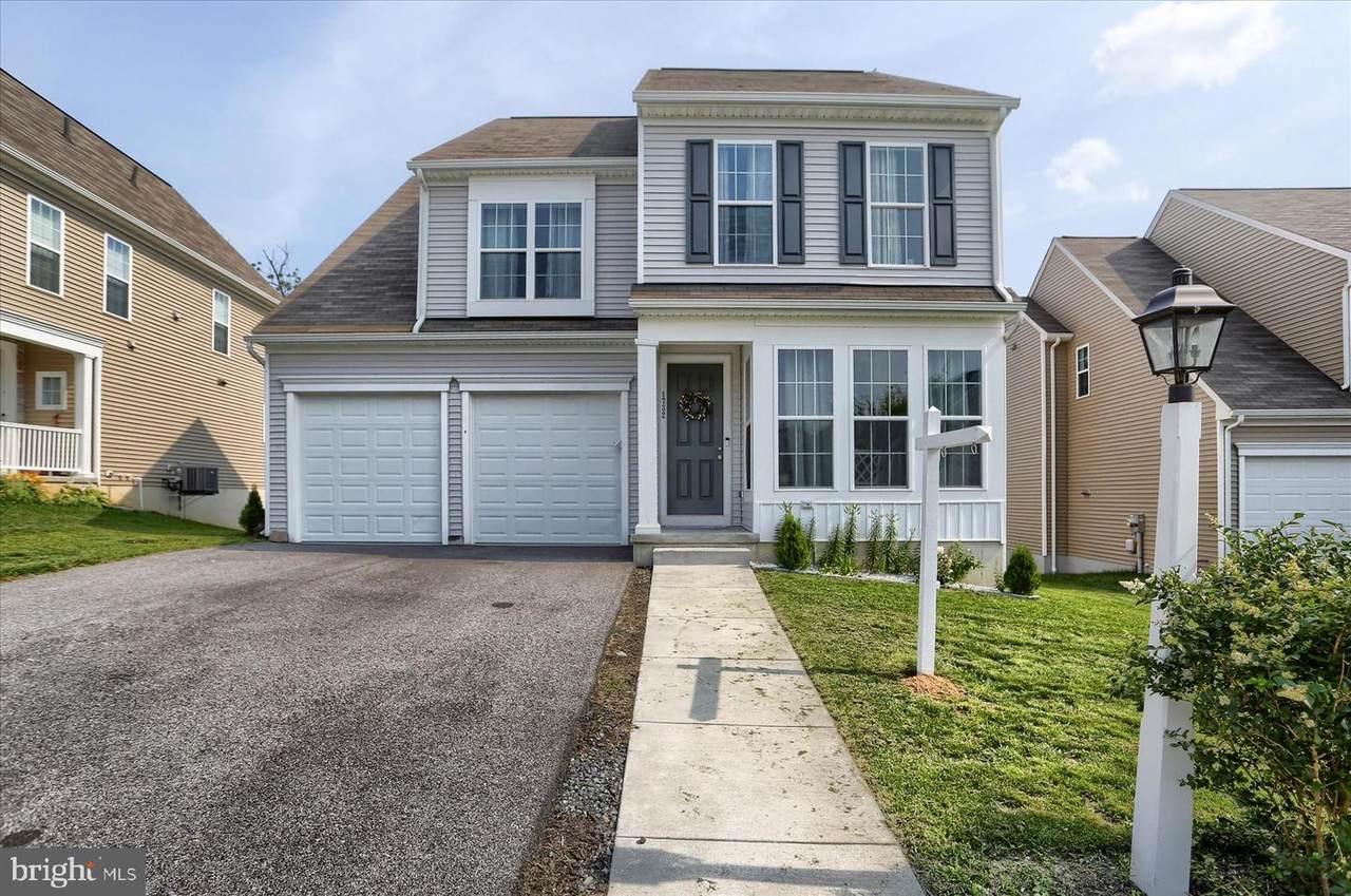 1732 Driftstone Drive - Photo 1