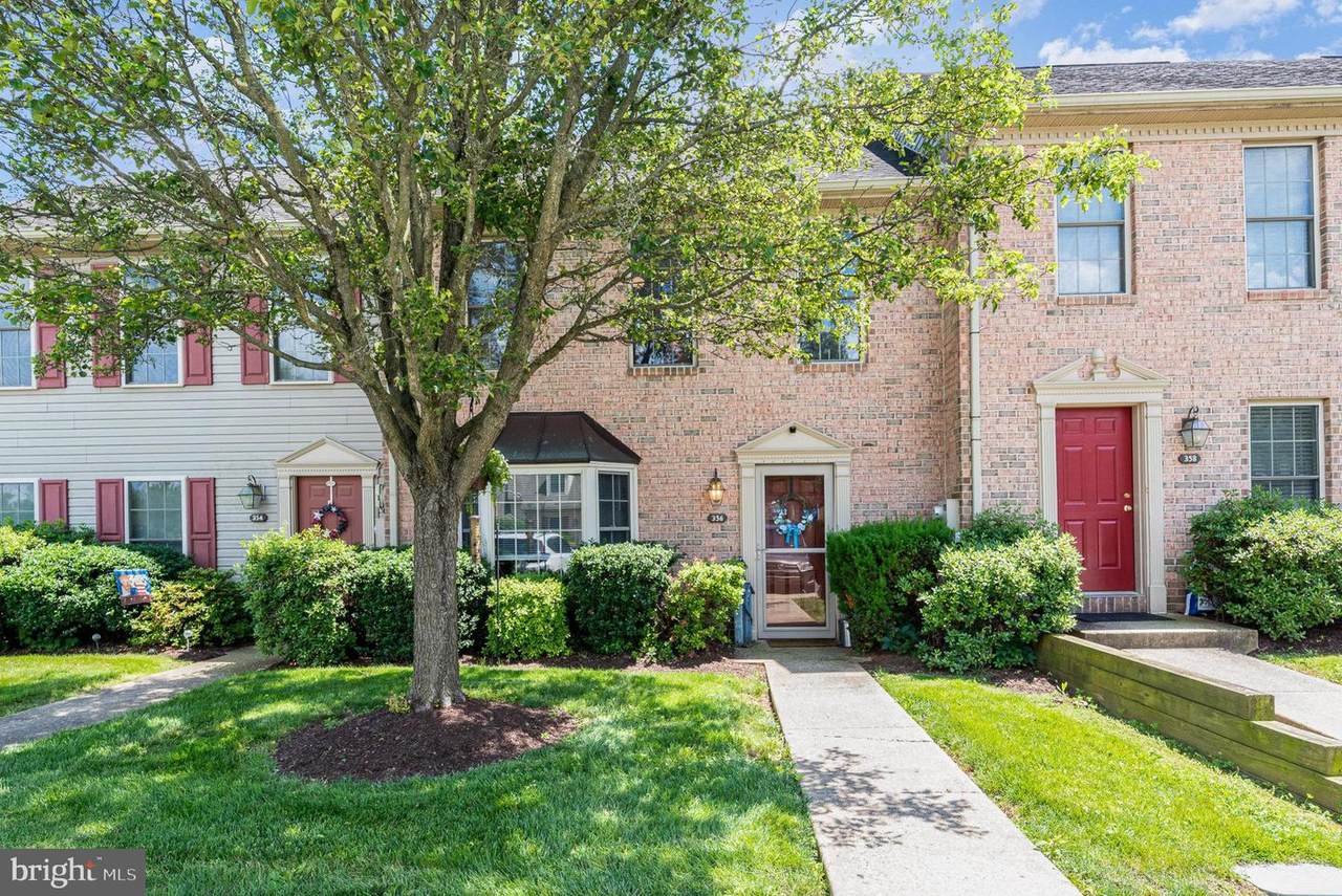 356 Stonehedge Lane - Photo 1