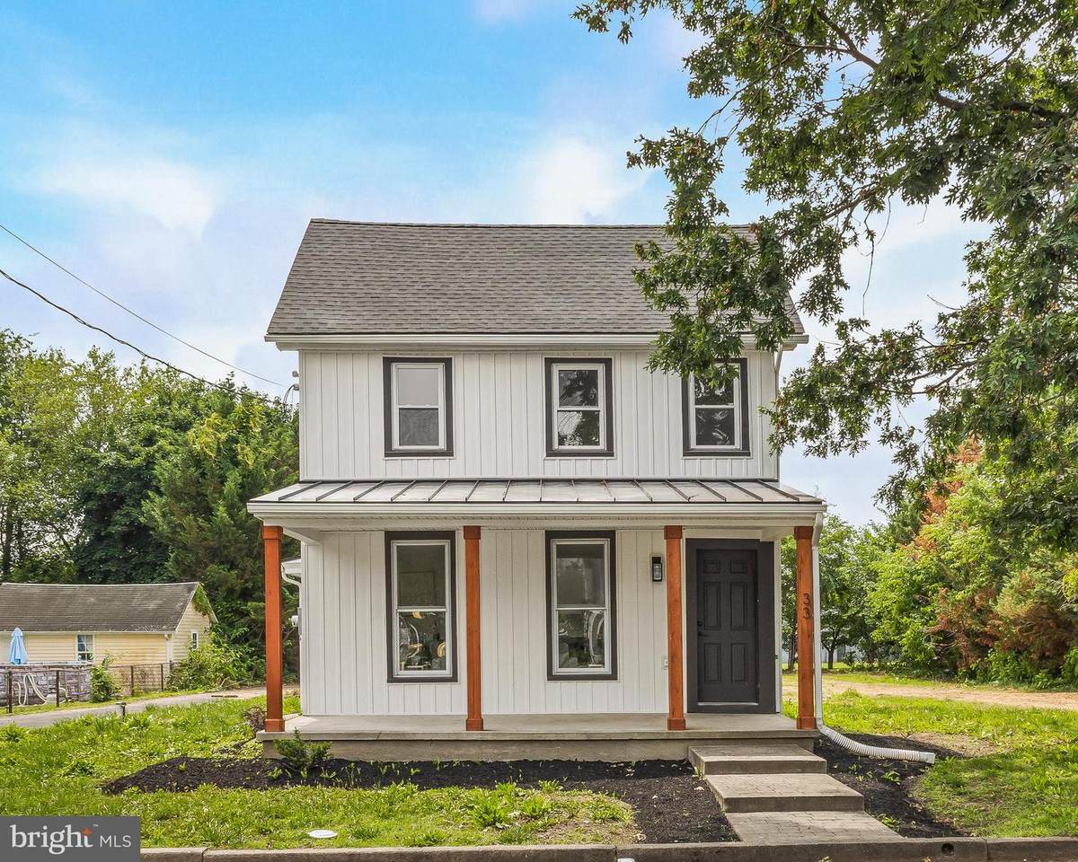 33 Main Street - Photo 1
