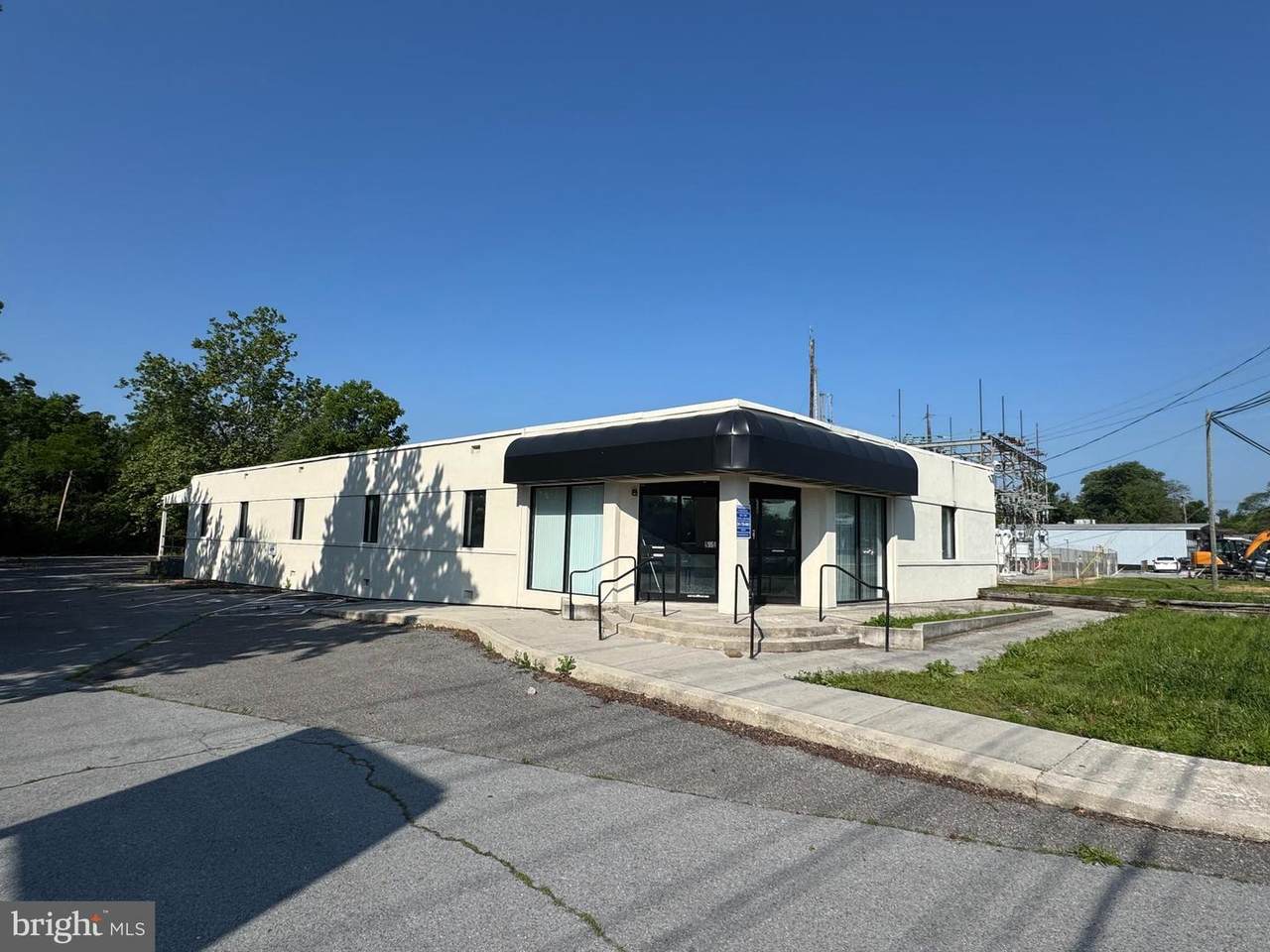 535 Northern Avenue - Photo 1