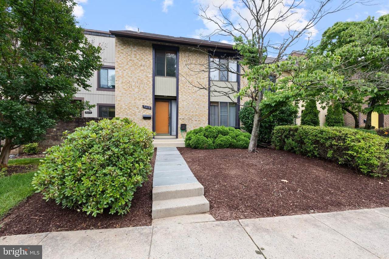 9613 Shadow Oak Drive - Photo 1