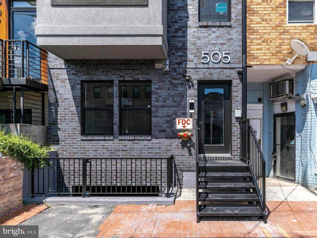 505 Kennedy Street - Photo 1