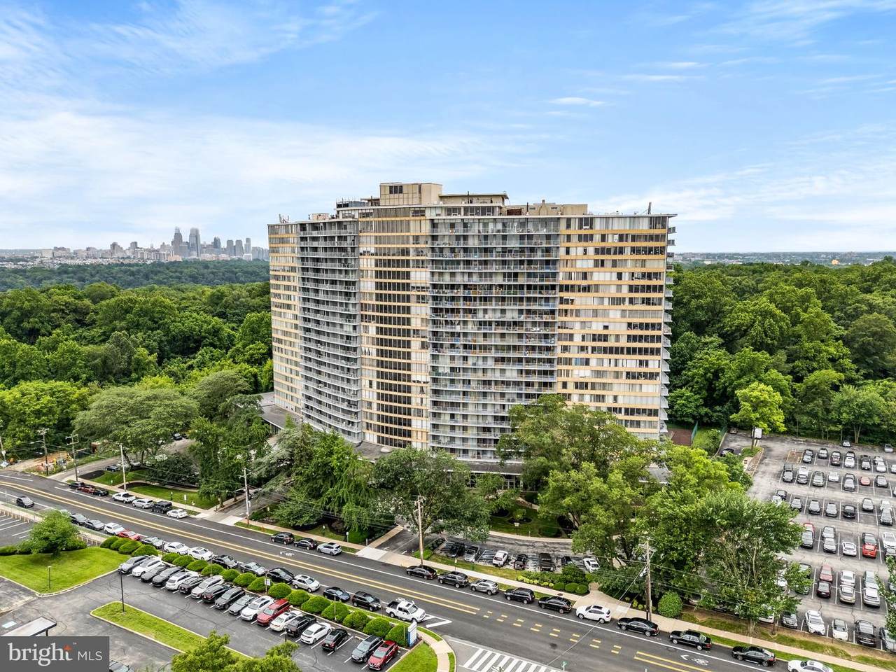 3900 Ford Road - Photo 1